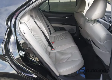 2021 Toyota Camry Se Hybrid z USA, uszkodzony, nr VIN 4T1G31AK6MU029038